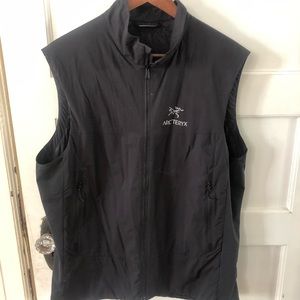 Arc’teryx vest. Worn X3 times. Size large.
